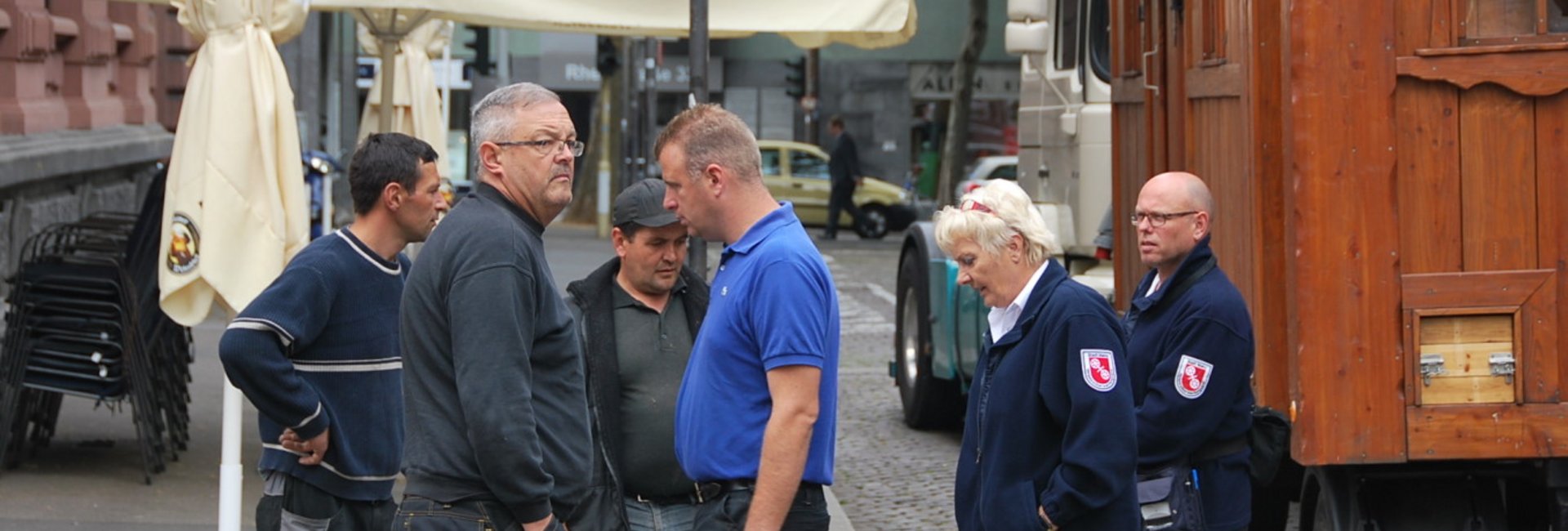 Hilfsorganisation Menschen